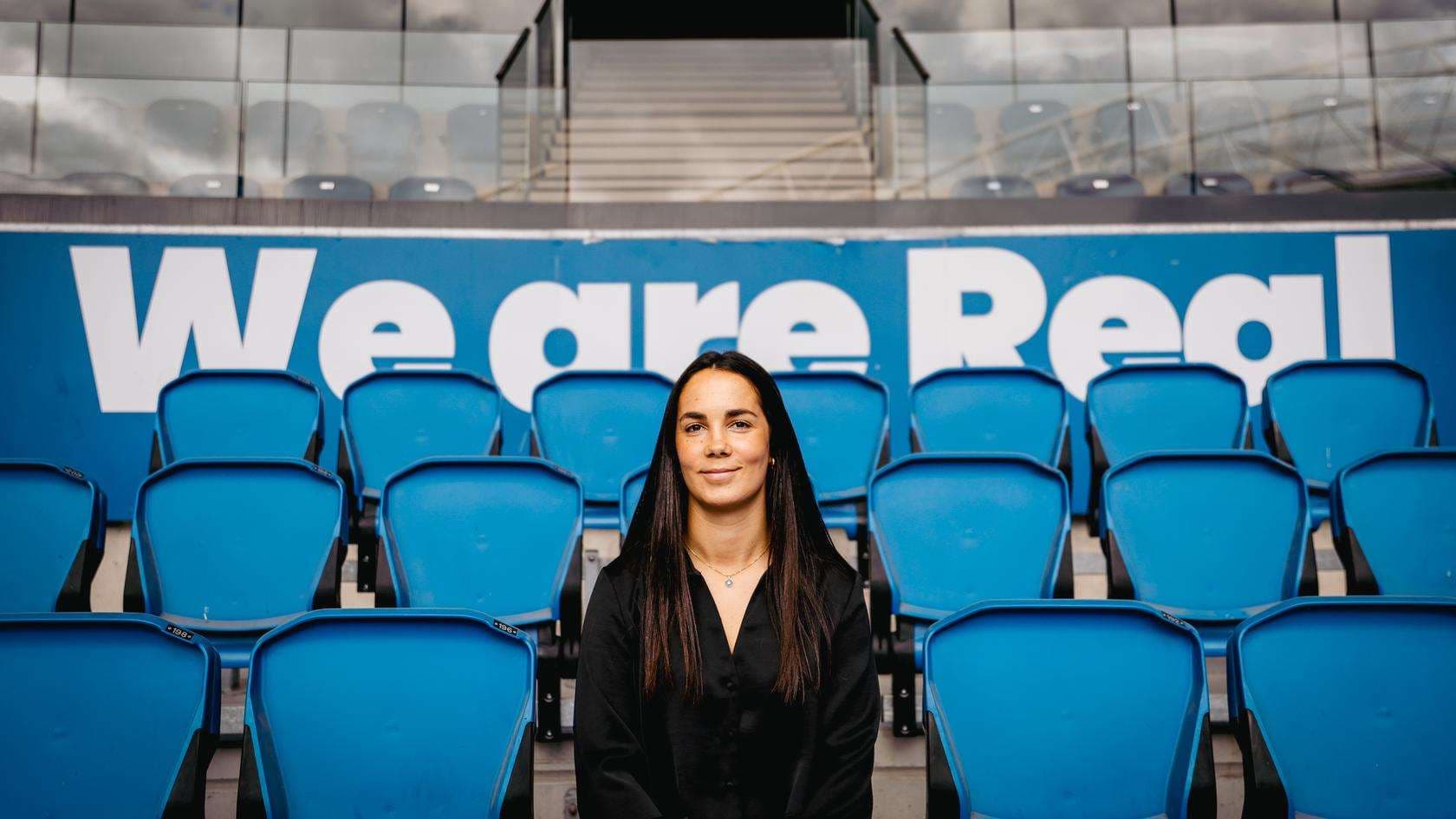 Ainoa Campo refuerza el centro del campo de la Real Sociedad hasta 2029