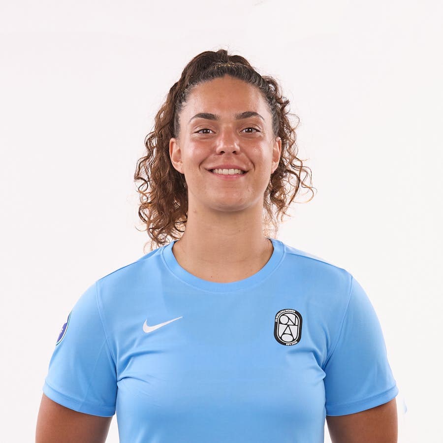 María Valenzuela